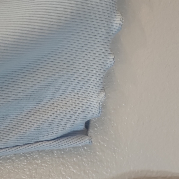 Forever 21 cropped off the shoulder top nwt size small - Picture 4 of 8